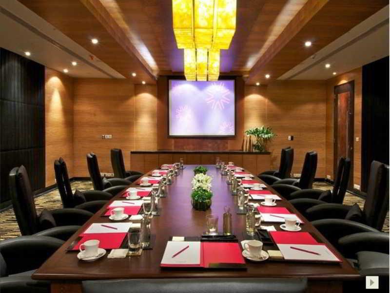 วิวันทา ไฮเดอราบัด พิคัมเพชร Hotel ภายนอก รูปภาพ Boardroom